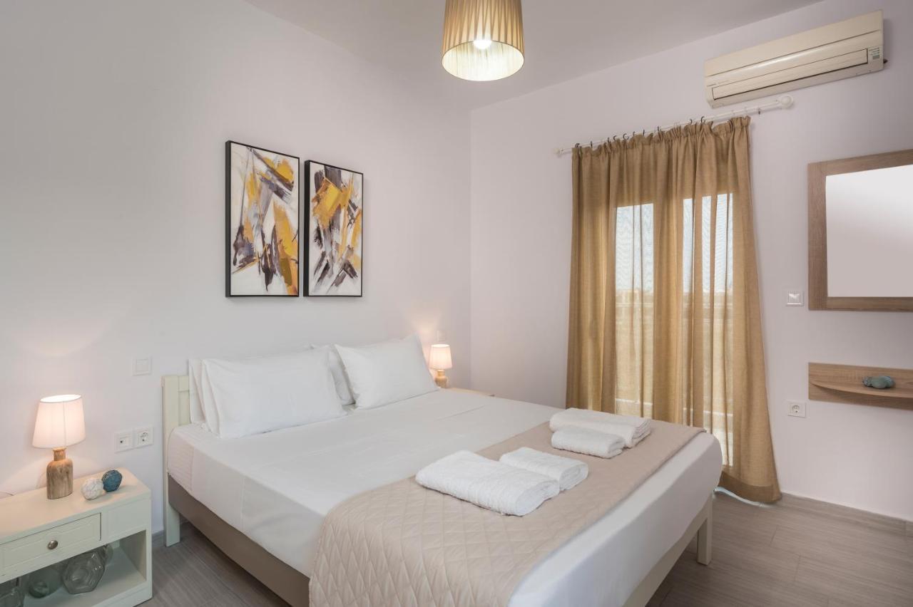 Sea Breeze Apartments คอลิมวาริออน ภายนอก รูปภาพ