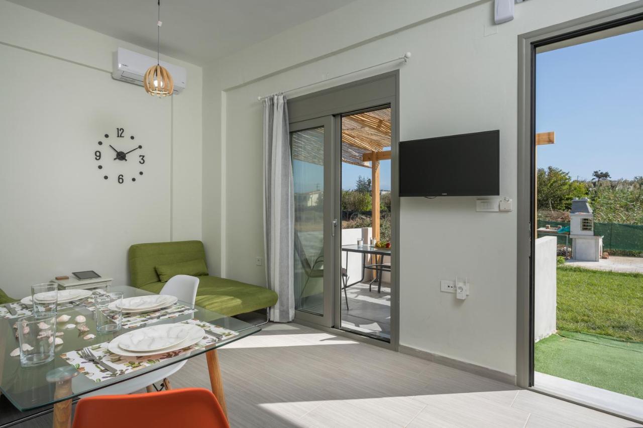 Sea Breeze Apartments คอลิมวาริออน ภายนอก รูปภาพ